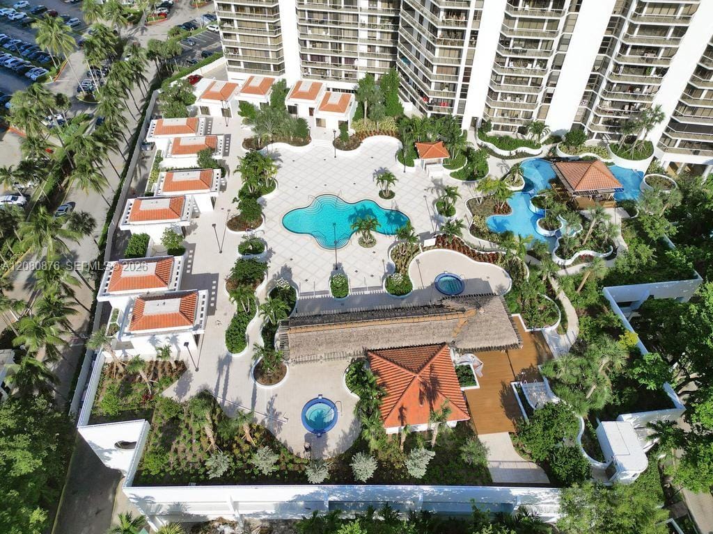 20281 E Country Club Drive CAB3, Aventura, FL 33180