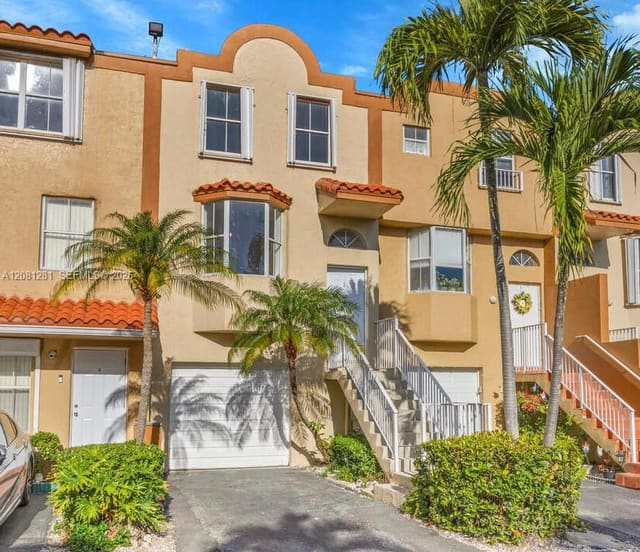 390 NW 86th Court 803, Miami, FL 33126