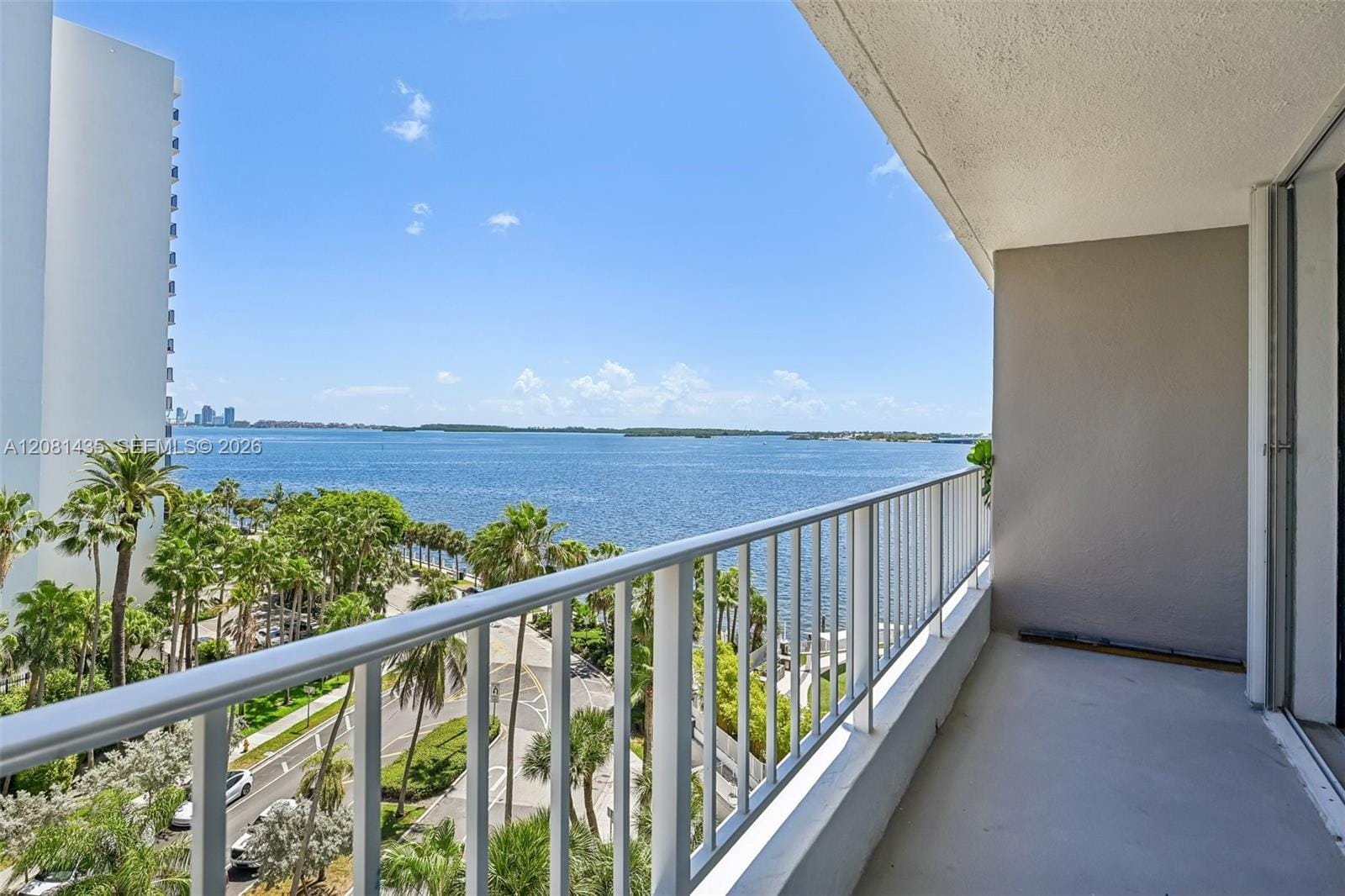 200 SE 15th Road 9I, Miami, FL 33129