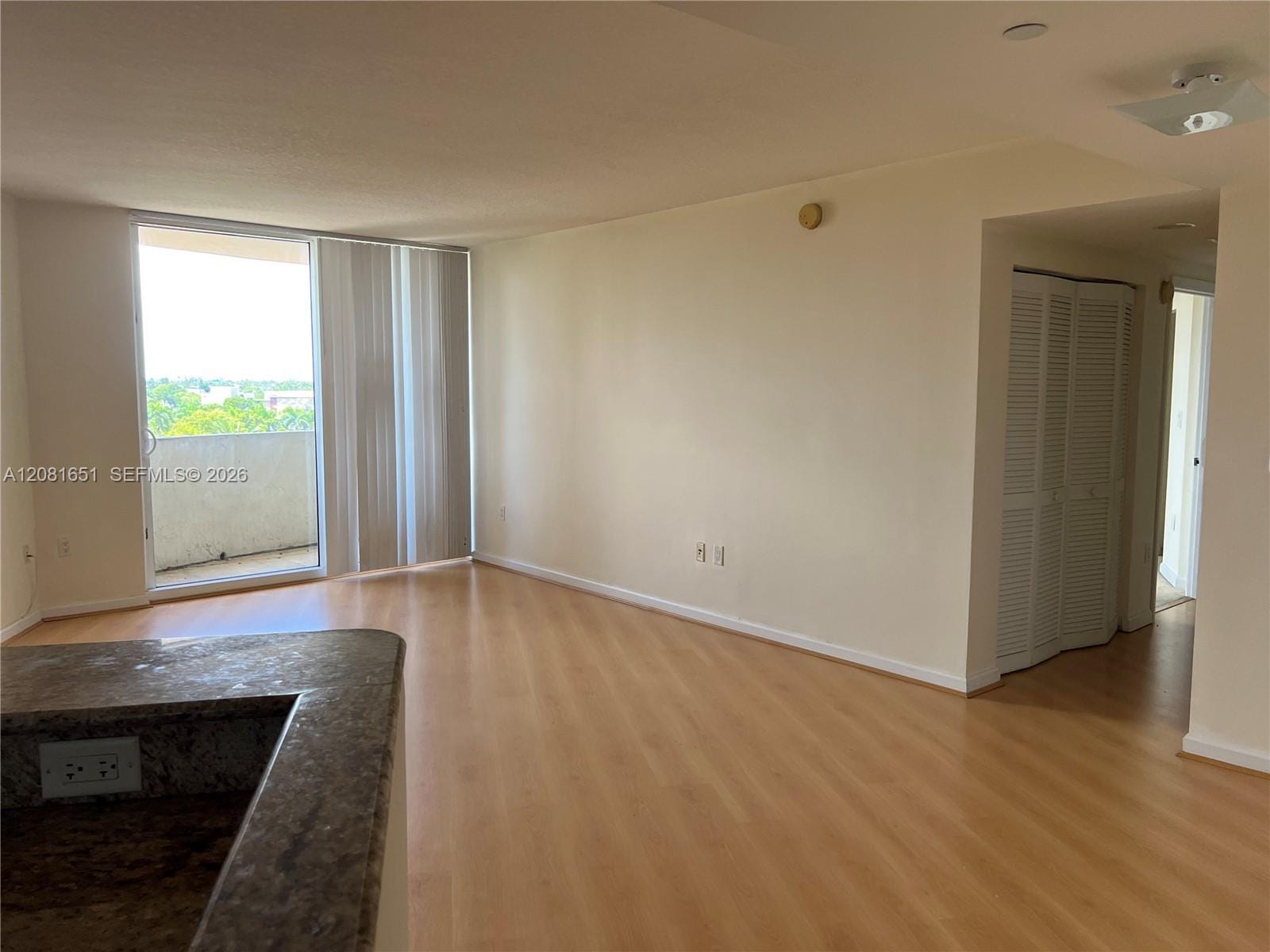 19501 W Country Club Drive 611 — photo 2