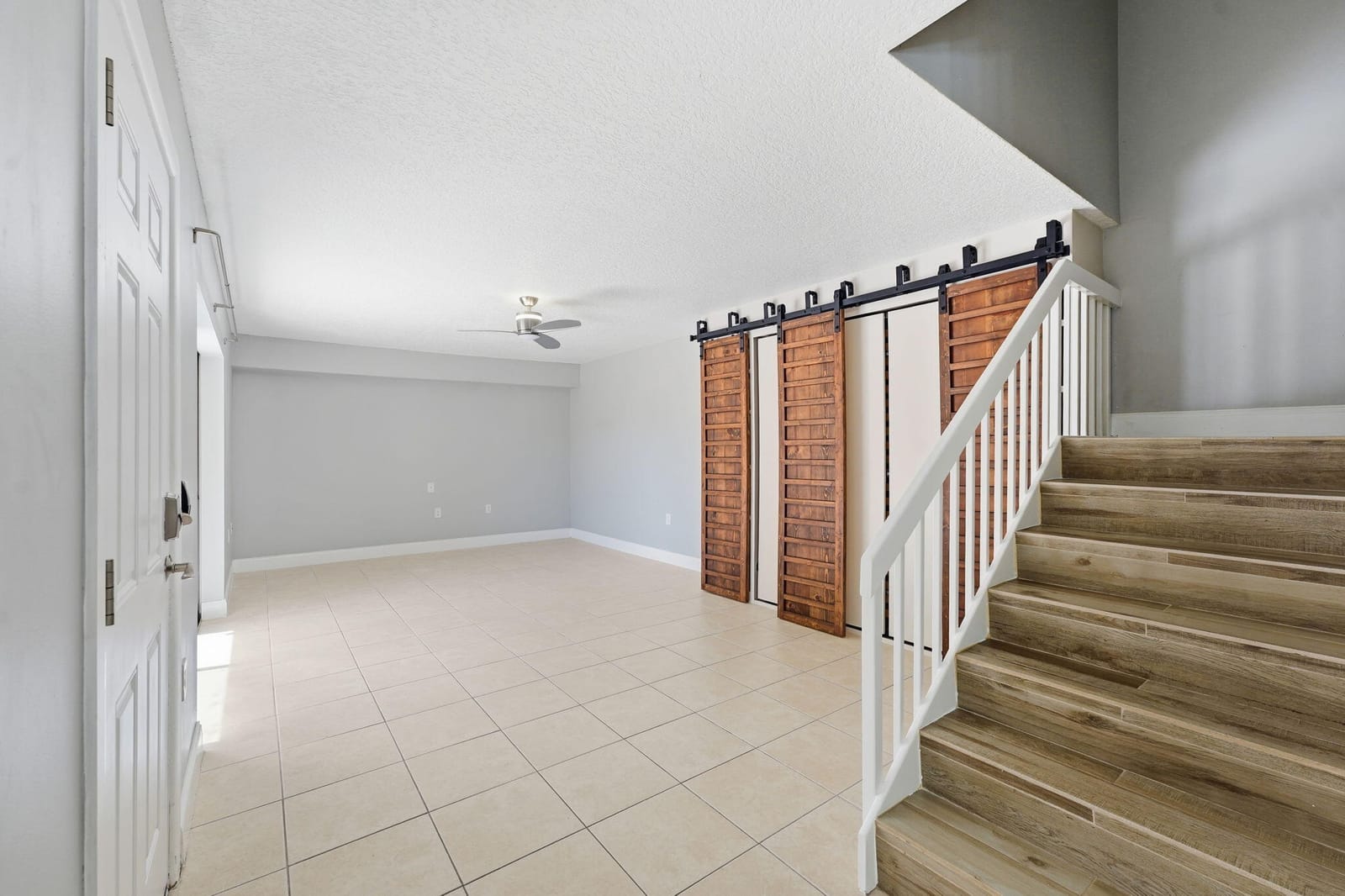 236 Charter Way — photo 8