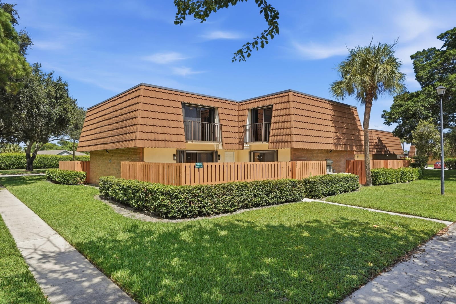236 Charter Way, West Palm Beach, FL 33407