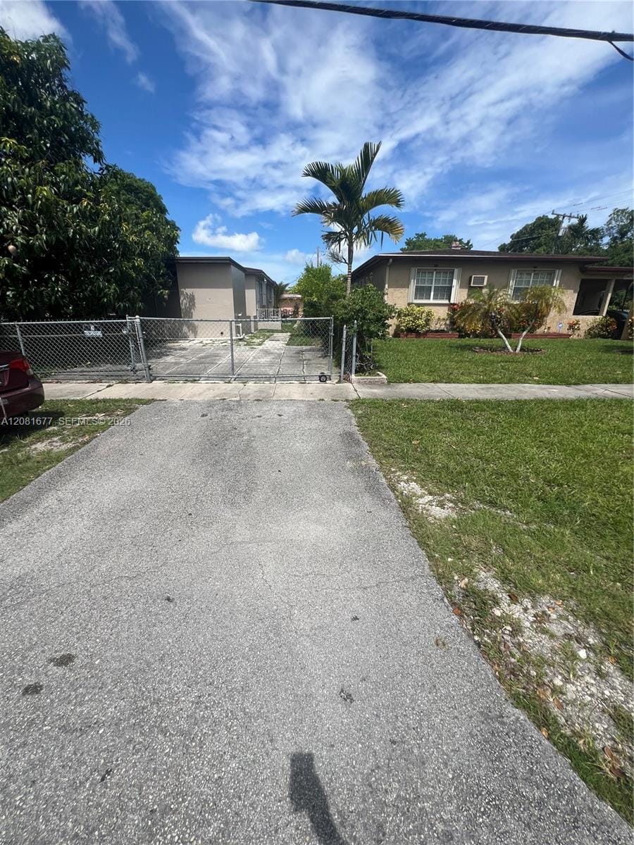 1190 NW 135th Street — photo 2