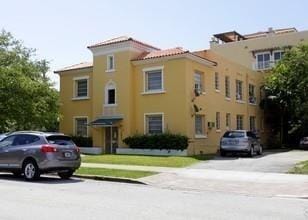 102 MENORES Avenue 7, Coral Gables, FL 33134