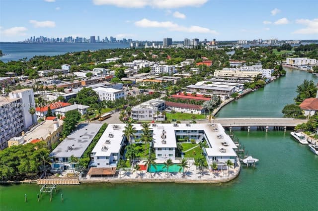 7207 Bay Drive 25, Miami Beach, FL 33141