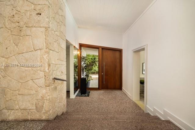 205 S Shore Drive S — photo 2