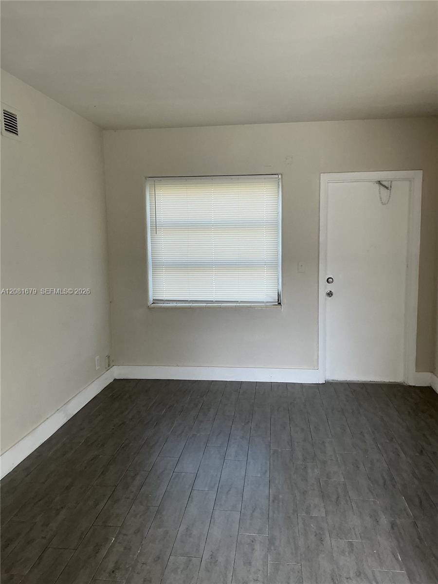 2222 Van Buren Street 26 — photo 6