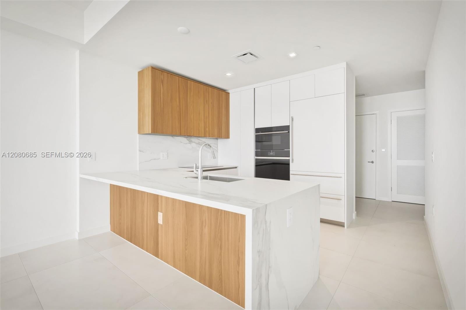 1400 Biscayne Boulevard 2304 — photo 4