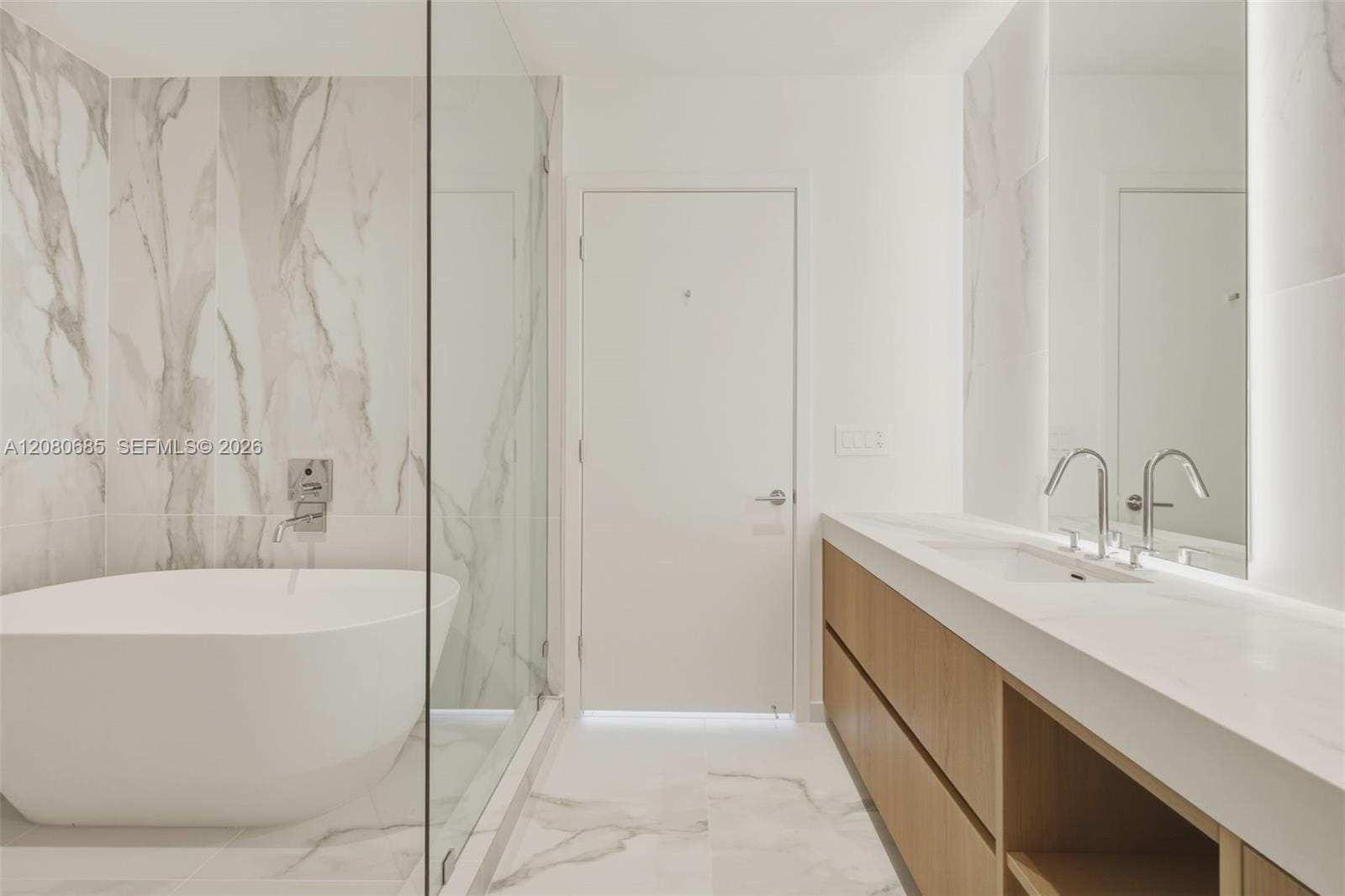 1400 Biscayne Boulevard 2304 — photo 9