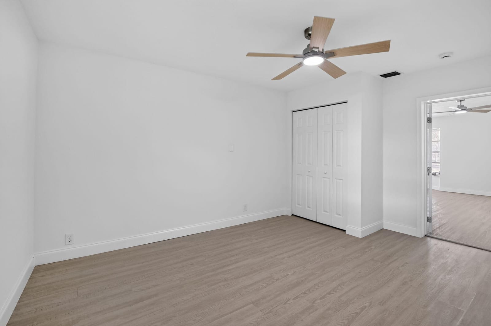 3390 NW 42nd Street, Lauderdale Lakes, FL 33309 photo 14