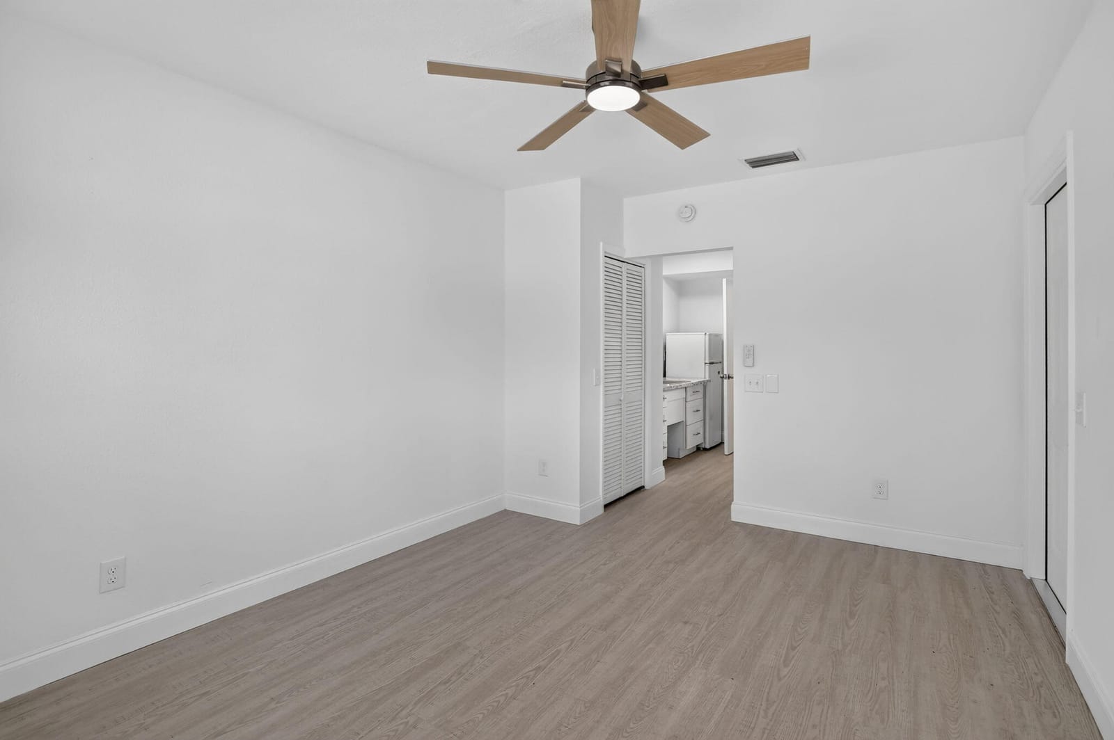 3390 NW 42nd Street, Lauderdale Lakes, FL 33309 photo 23