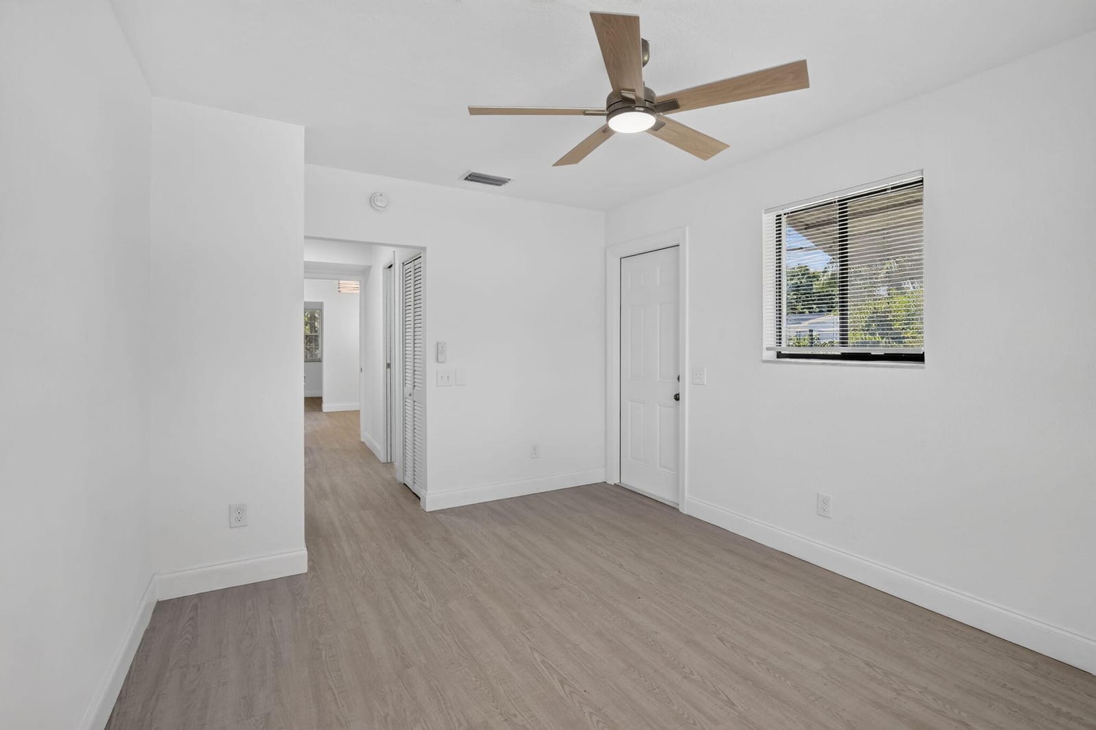 3390 NW 42nd Street, Lauderdale Lakes, FL 33309 photo 24