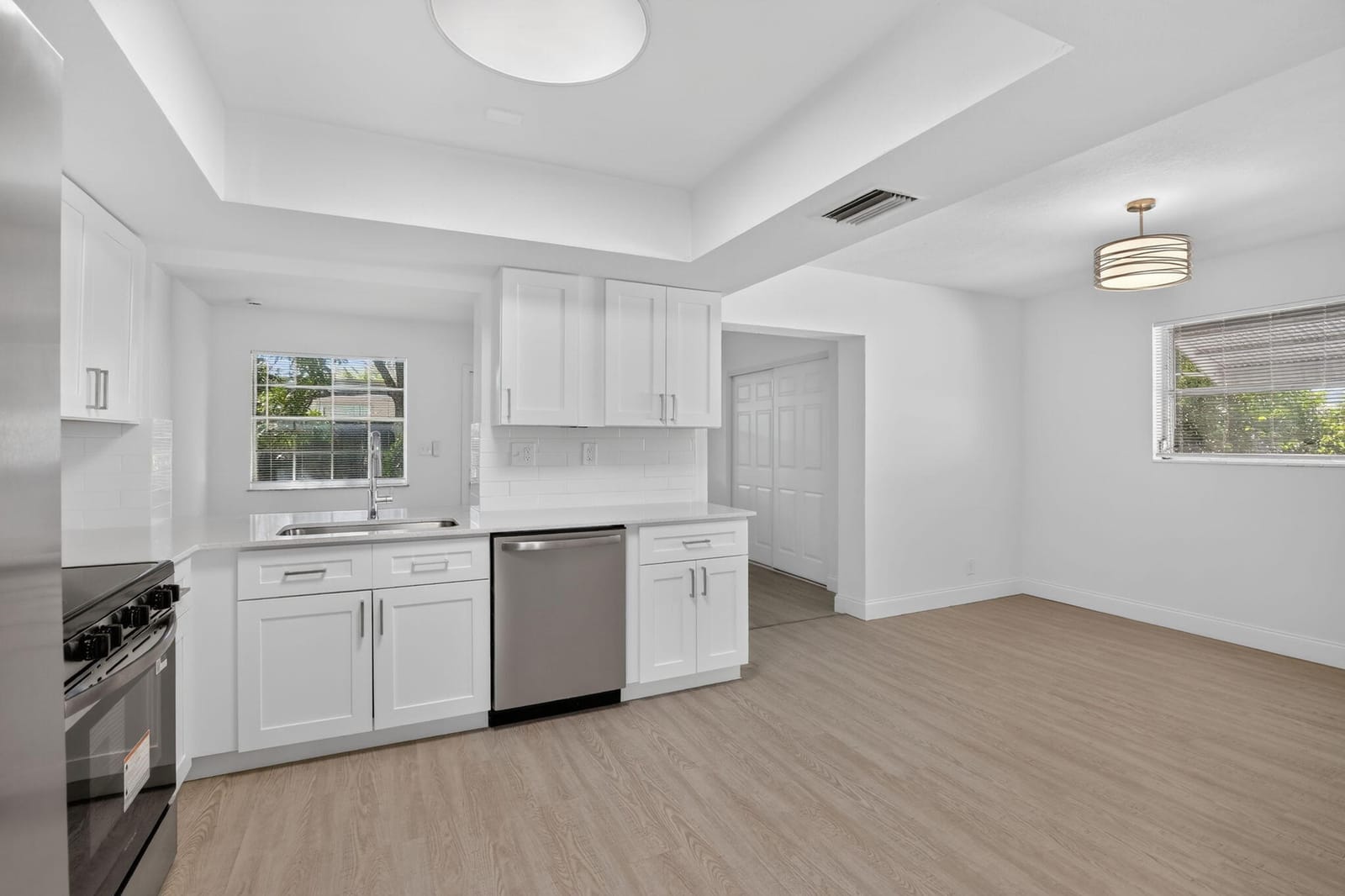 3390 NW 42nd Street, Lauderdale Lakes, FL 33309 photo 5