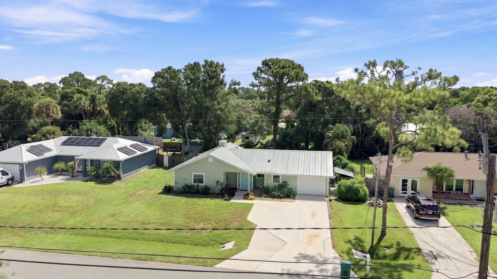 5106 Seagrape Drive — photo 3