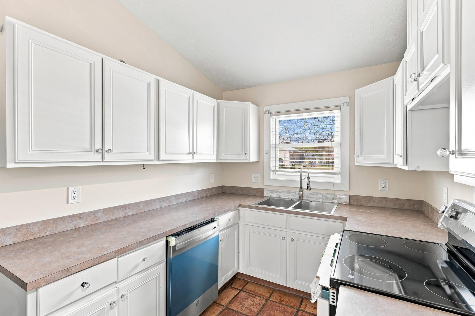 5106 Seagrape Drive — photo 10