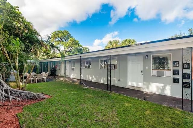 1017 NE 14th Avenue, Fort Lauderdale, FL 33304