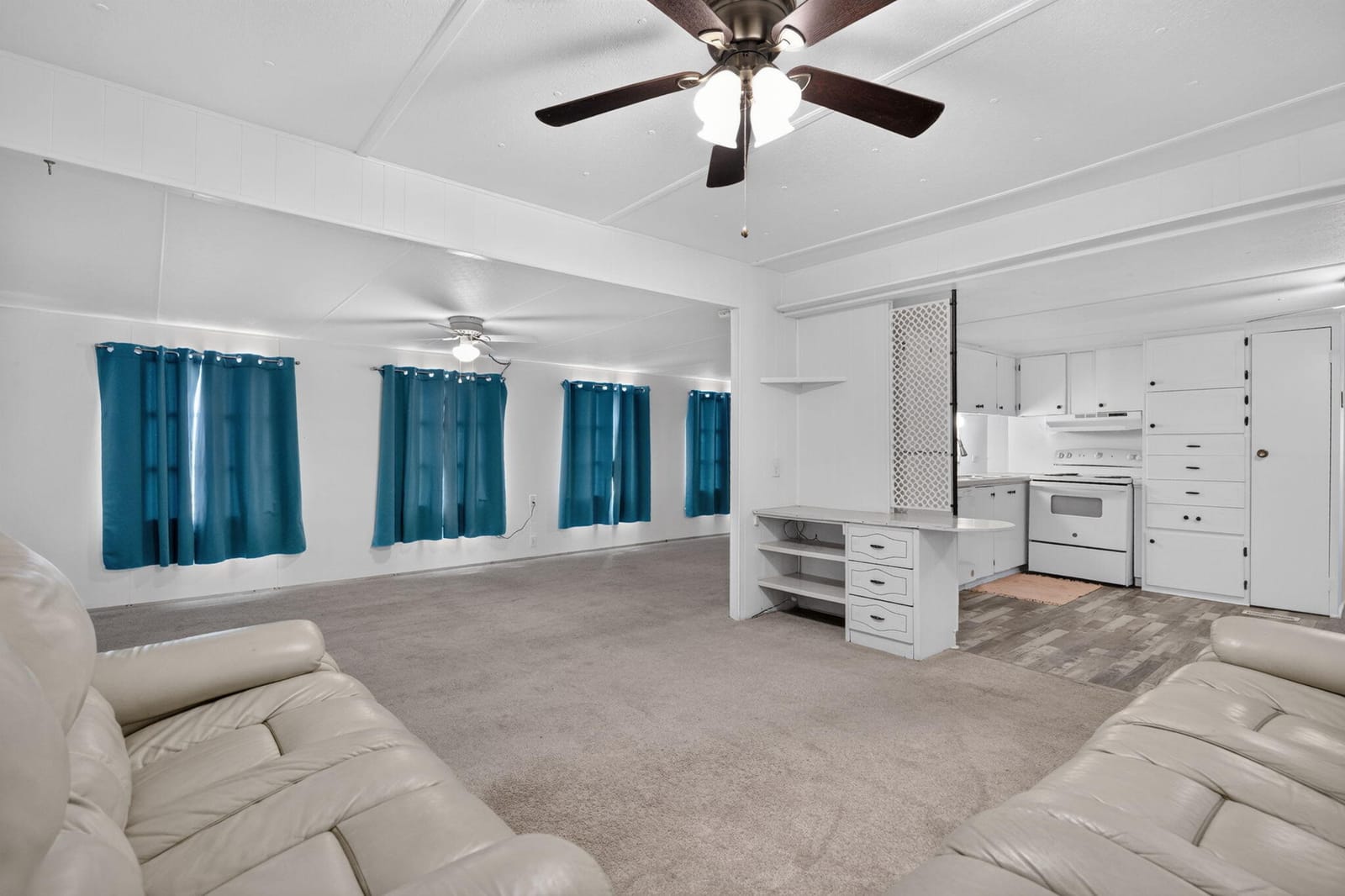 8381 SE Skylark Avenue, Hobe Sound, FL 33455 photo 23