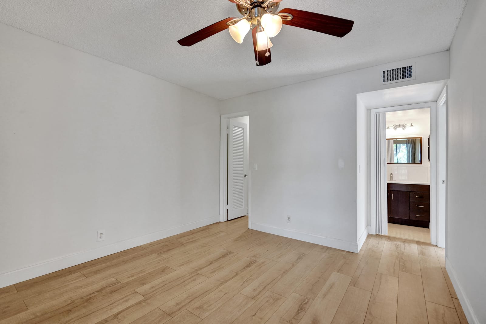 15036 Ashland Lane B 70 — photo 11