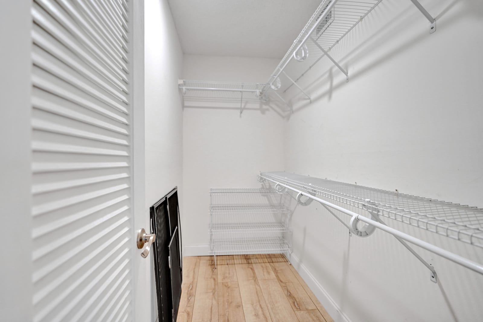 15036 Ashland Lane B 70 — photo 9