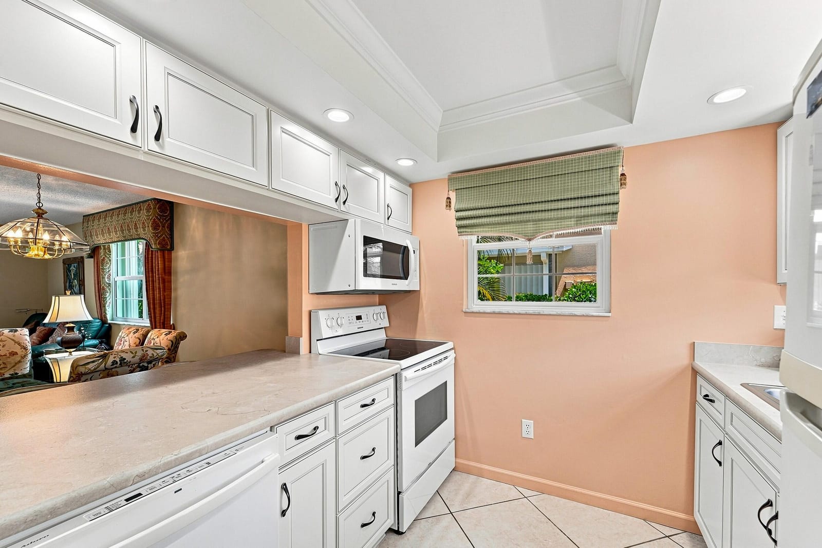 211 Waterside Drive, Hypoluxo, FL 33462 photo 10
