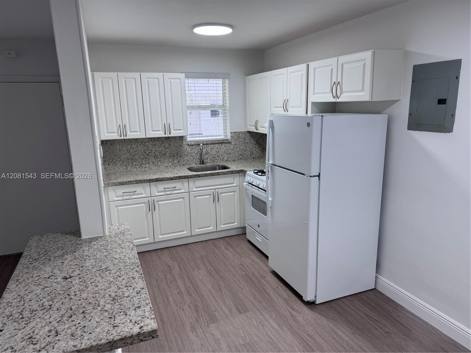 6775 SW 44th Street 24 — photo 4