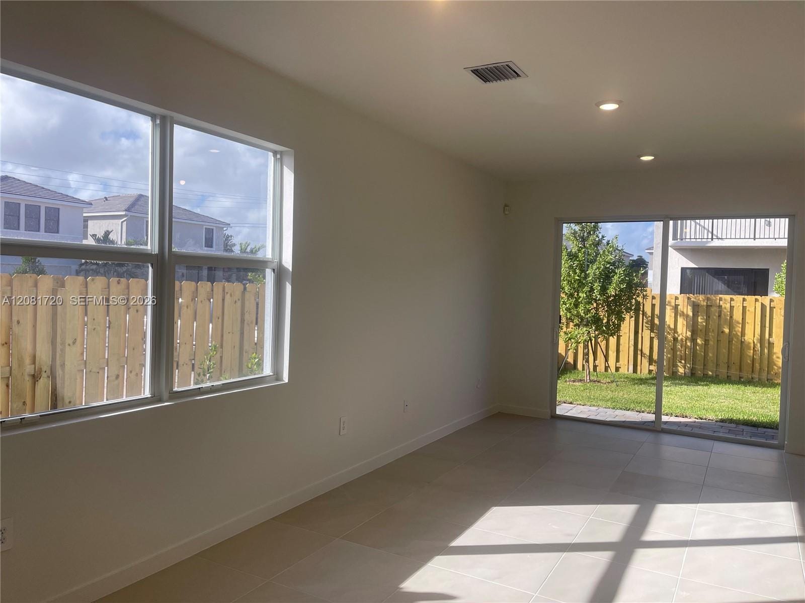 116 NE 13th Terrace 116 — photo 5