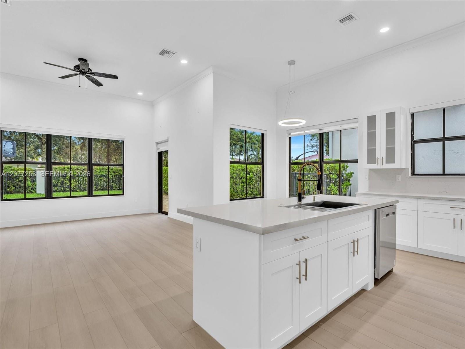 8527 NW 39th Court, Cooper City, FL 33024 photo 18