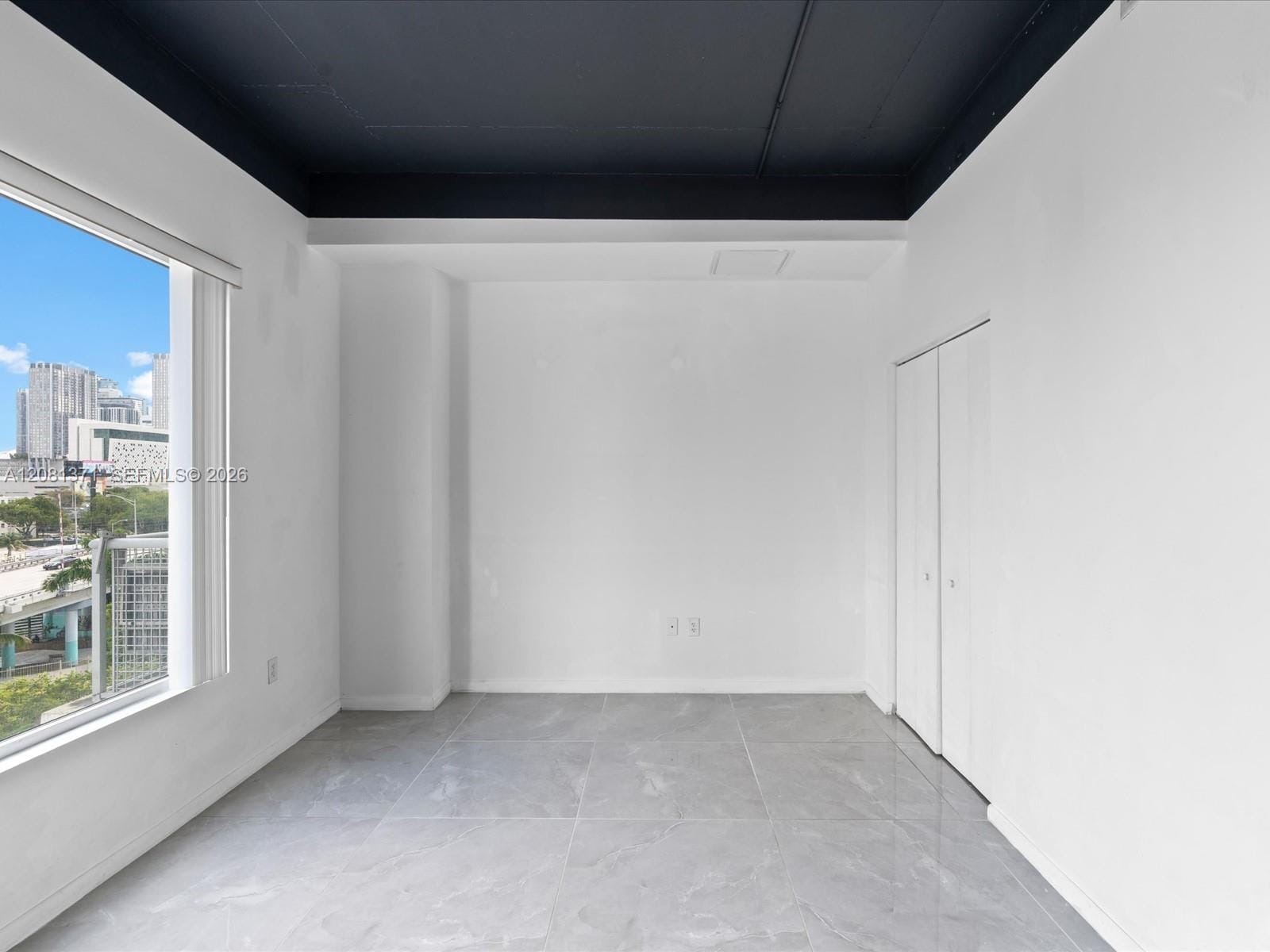 10 S River Drive 715 — photo 11