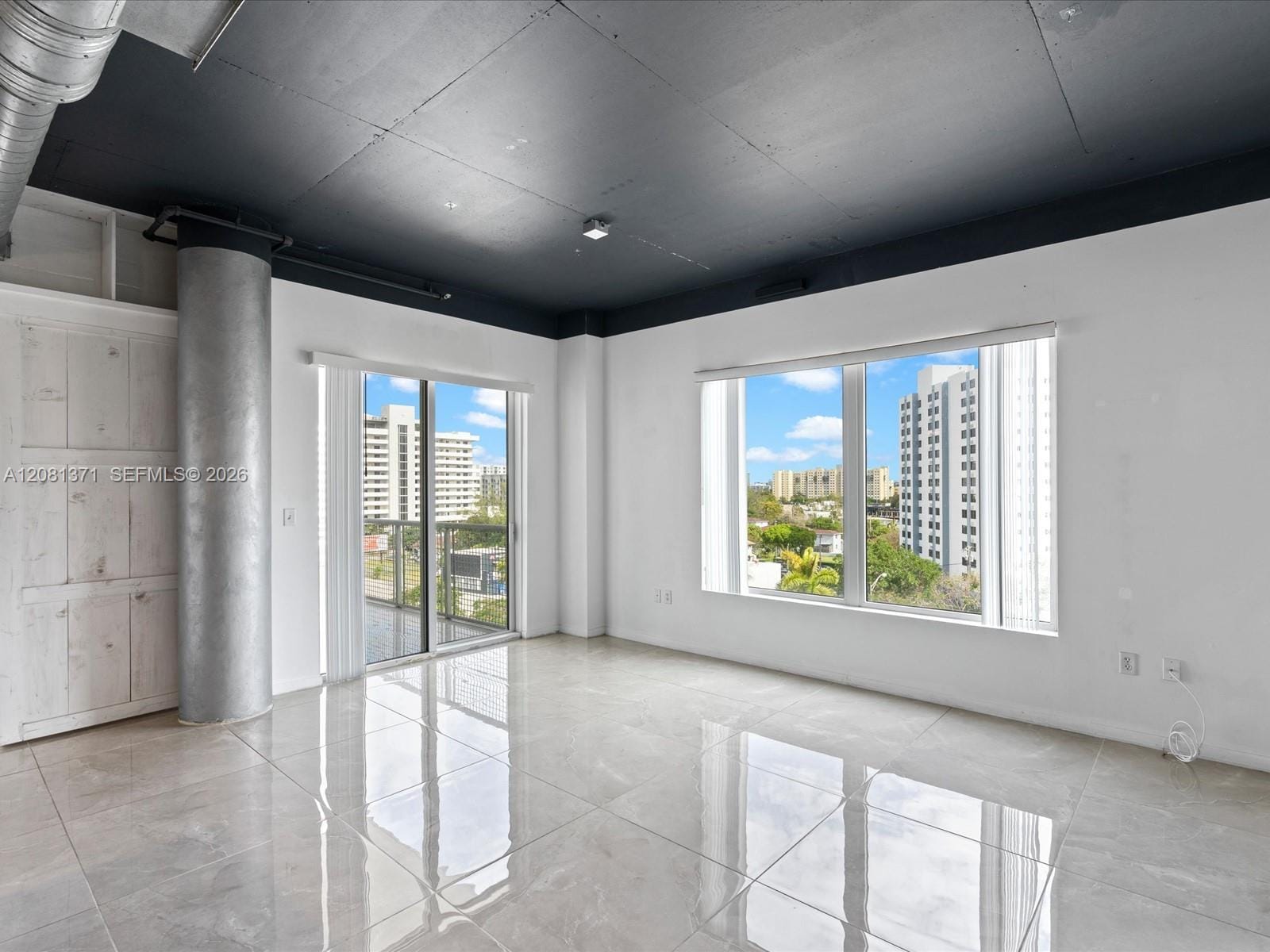 10 S River Drive 715 — photo 8