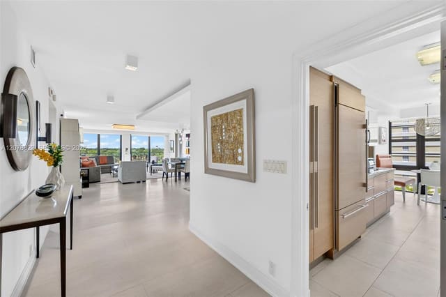 5500 Collins Avenue 702, Miami Beach, FL 33140
