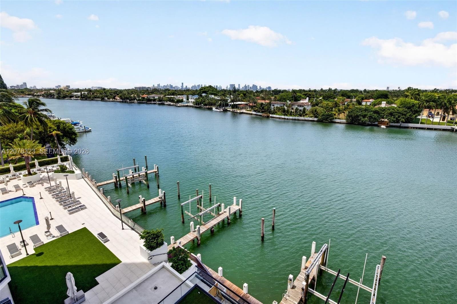 5500 Collins Avenue 702 — photo 6