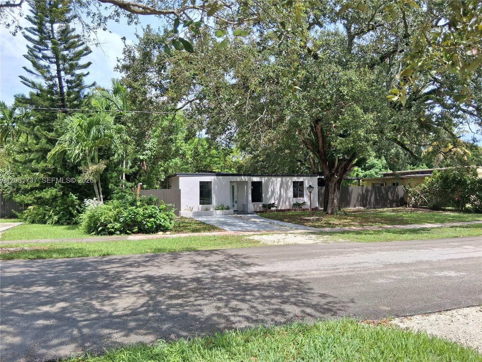 1535 NE 139 Street — photo 4