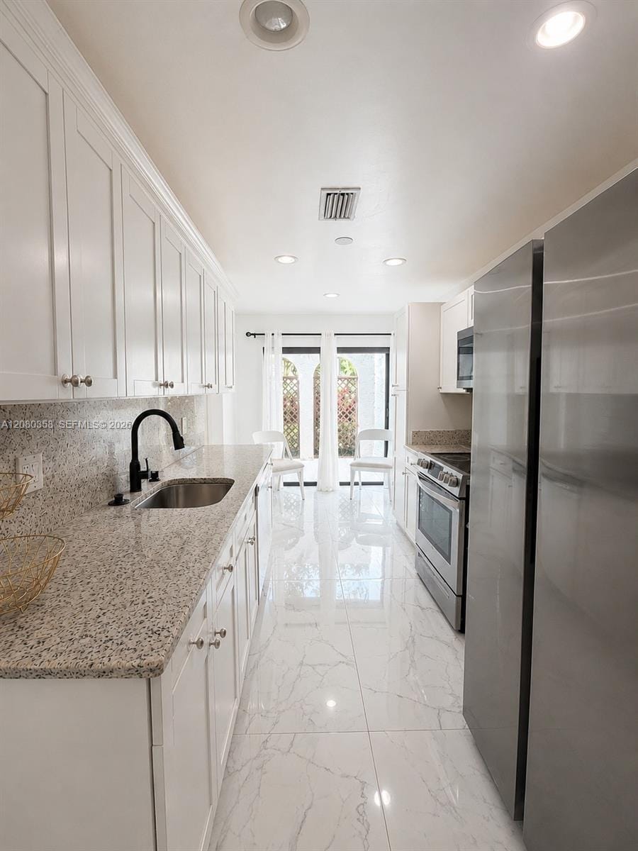 21866 Cypress Circle 31C — photo 12