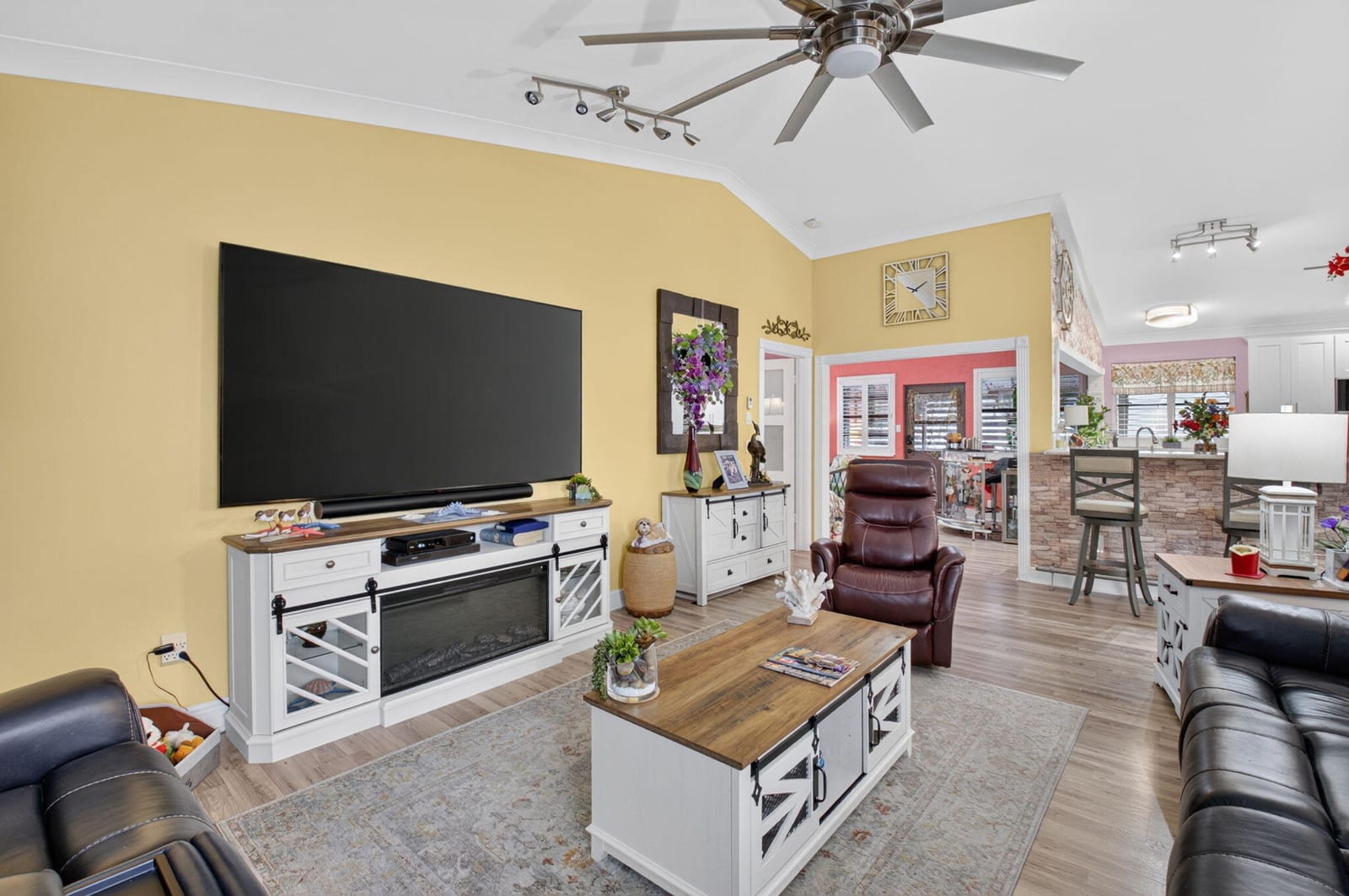2505 NW 13th Court, Delray Beach, FL 33445 photo 14