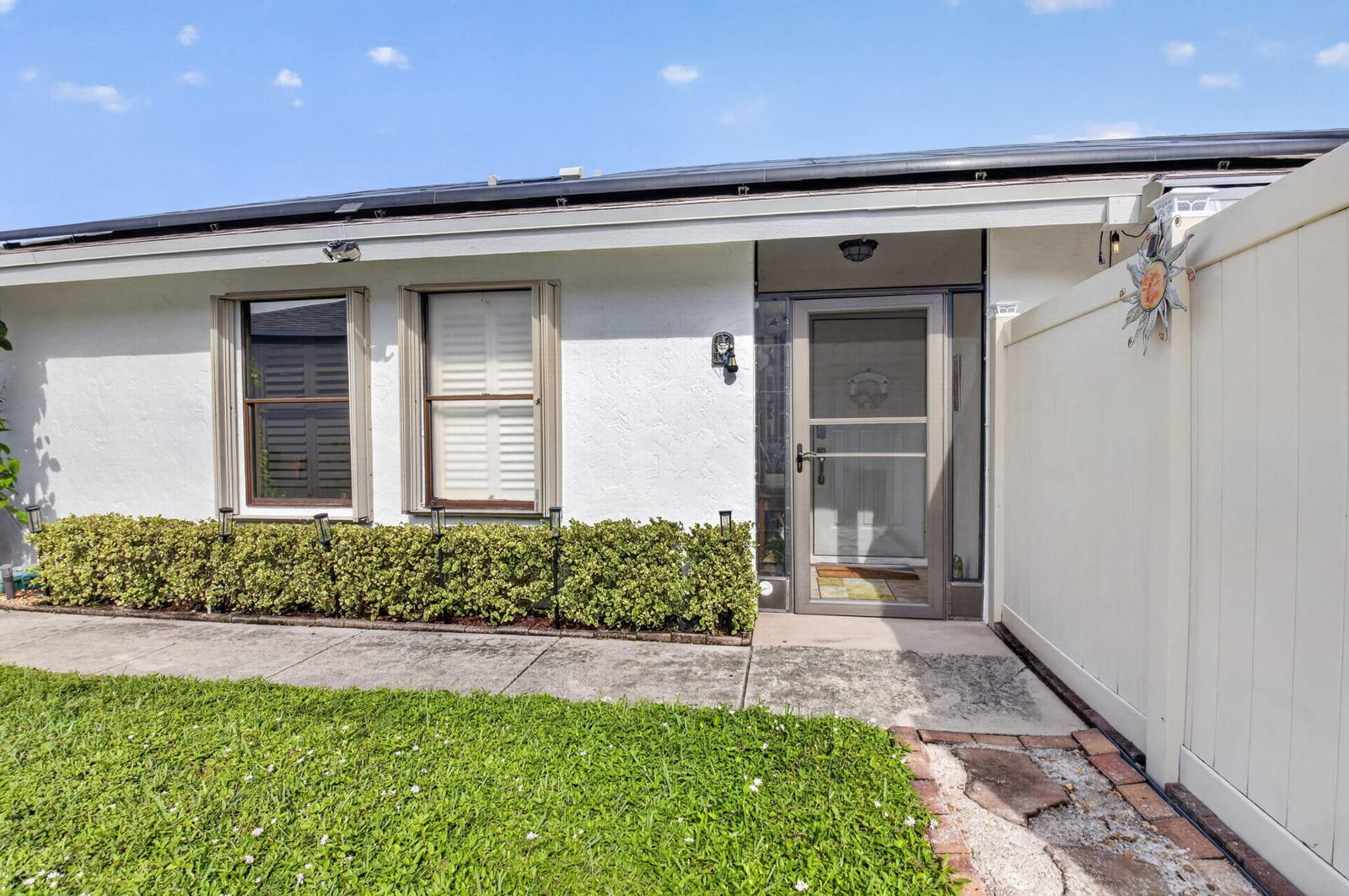 2505 NW 13th Court — photo 6