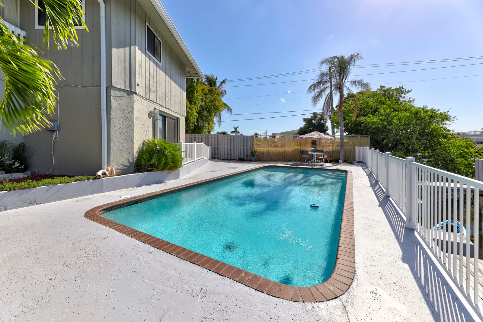 1012 PINE Drive 1 — photo 5