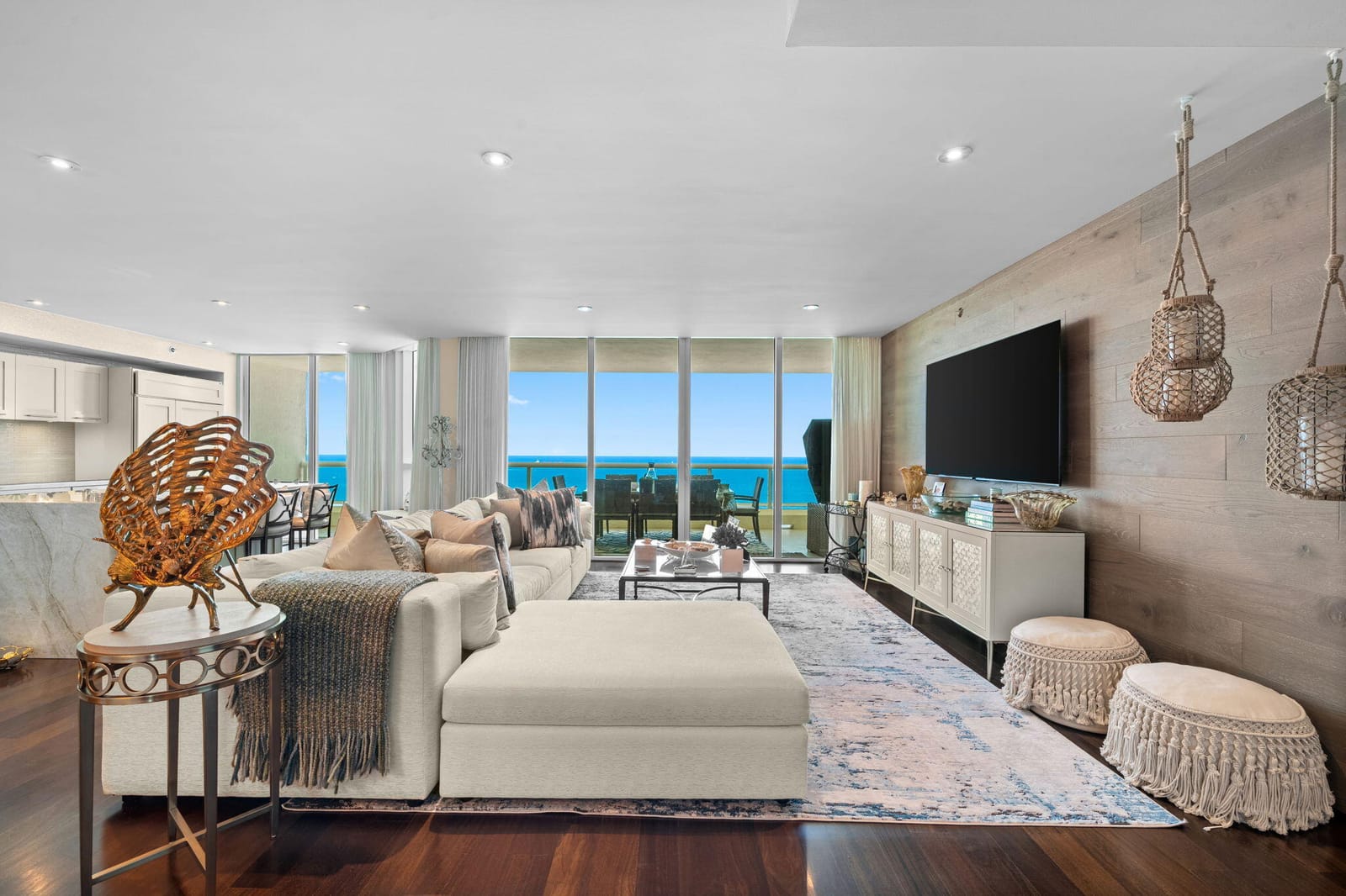 101 S FORT LAUDERDALE BEACH Boulevard 2303 — photo 3