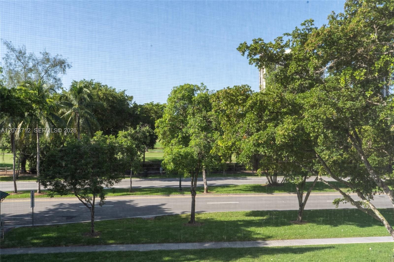 3301 N Country Club Drive 310, Aventura, FL 33180 photo 18