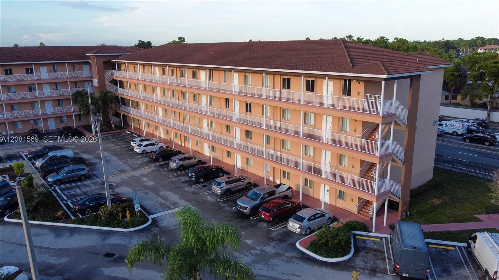 17350 NW 67th Avenue 301, Hialeah, FL 33015