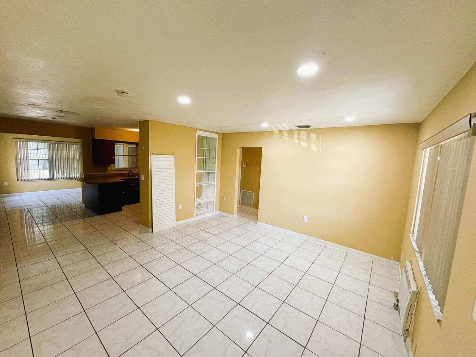 1685 NW 60TH Avenue B — photo 3