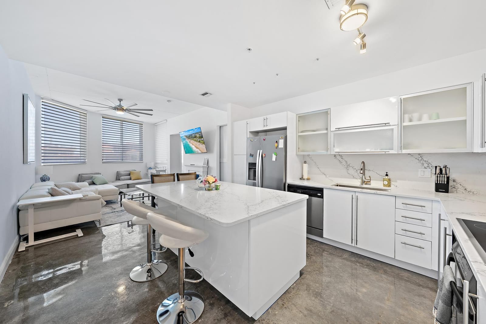 1617 N Flagler Drive 801 — photo 9