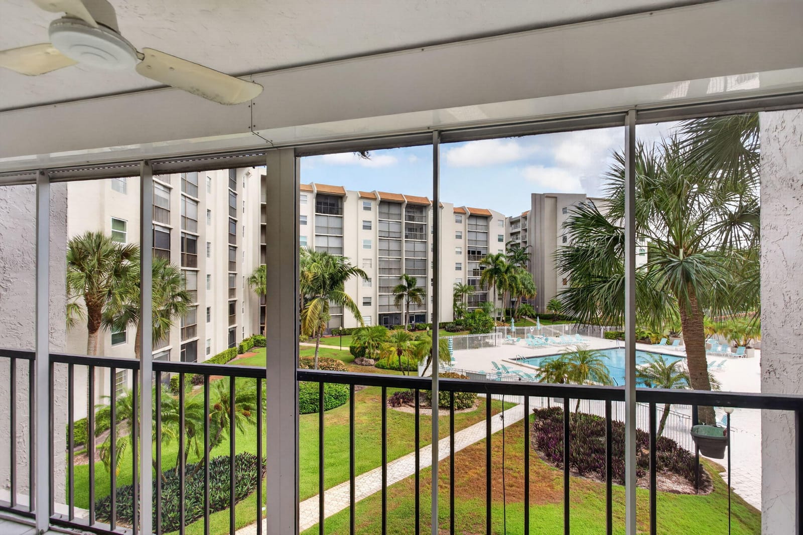 3920 INVERRARY Boulevard 301C, Lauderhill, FL 33319 photo 14