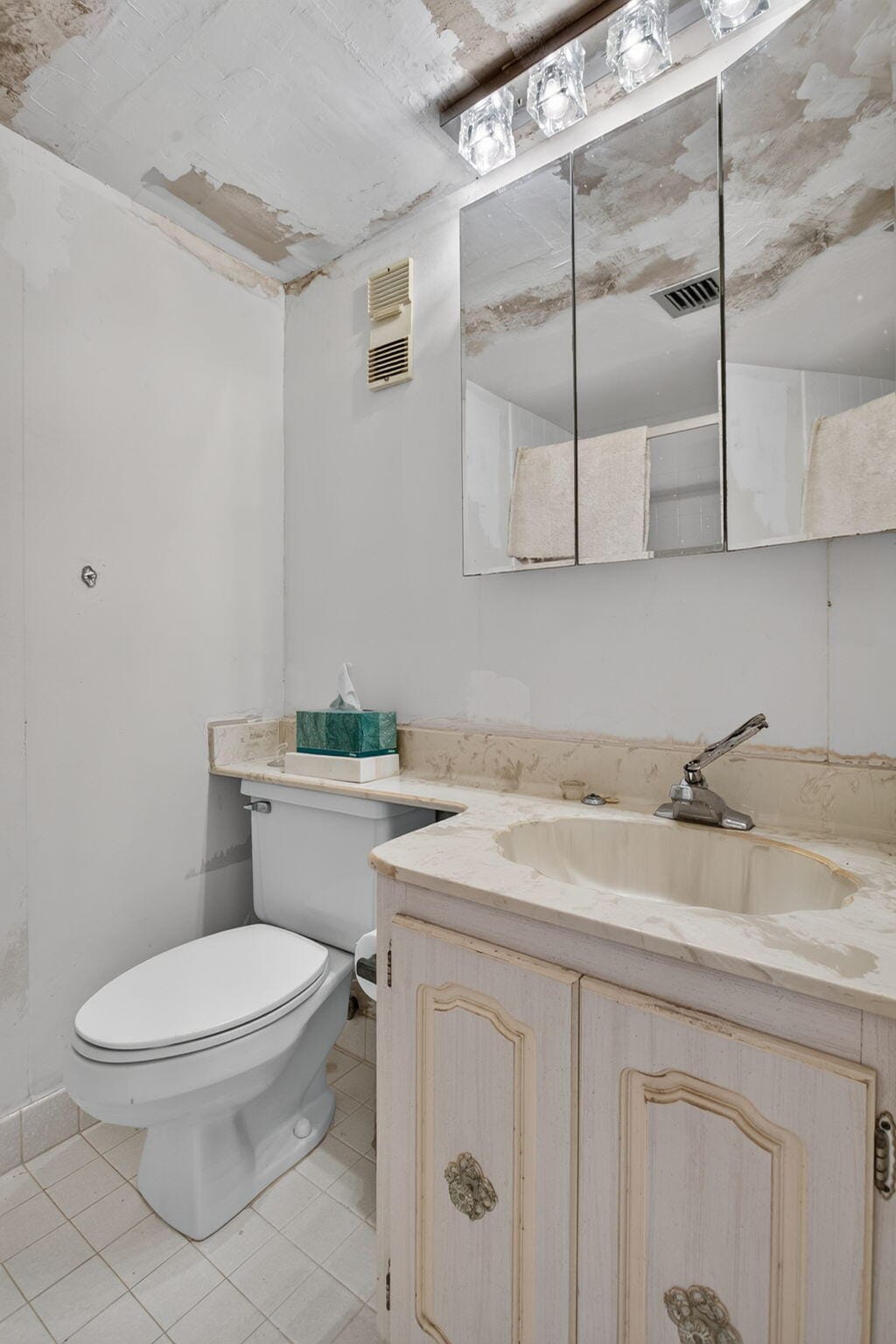 3920 INVERRARY Boulevard 301C, Lauderhill, FL 33319 photo 21