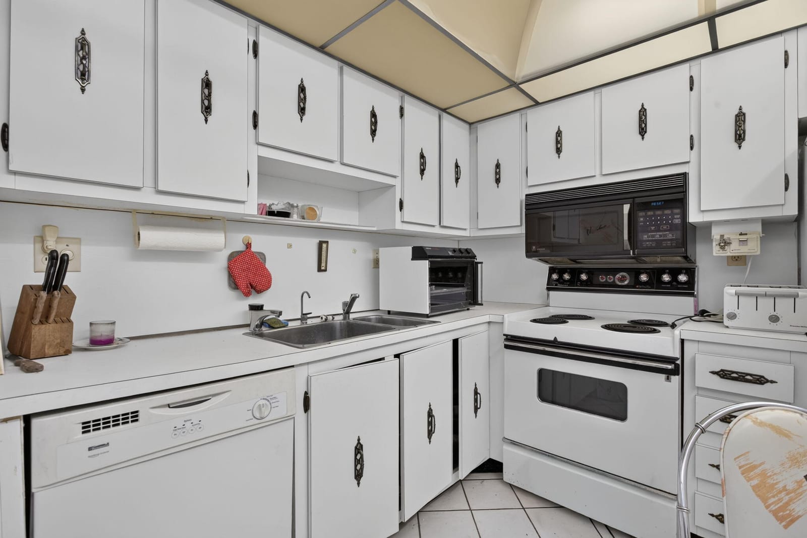 3920 INVERRARY Boulevard 301C — photo 5