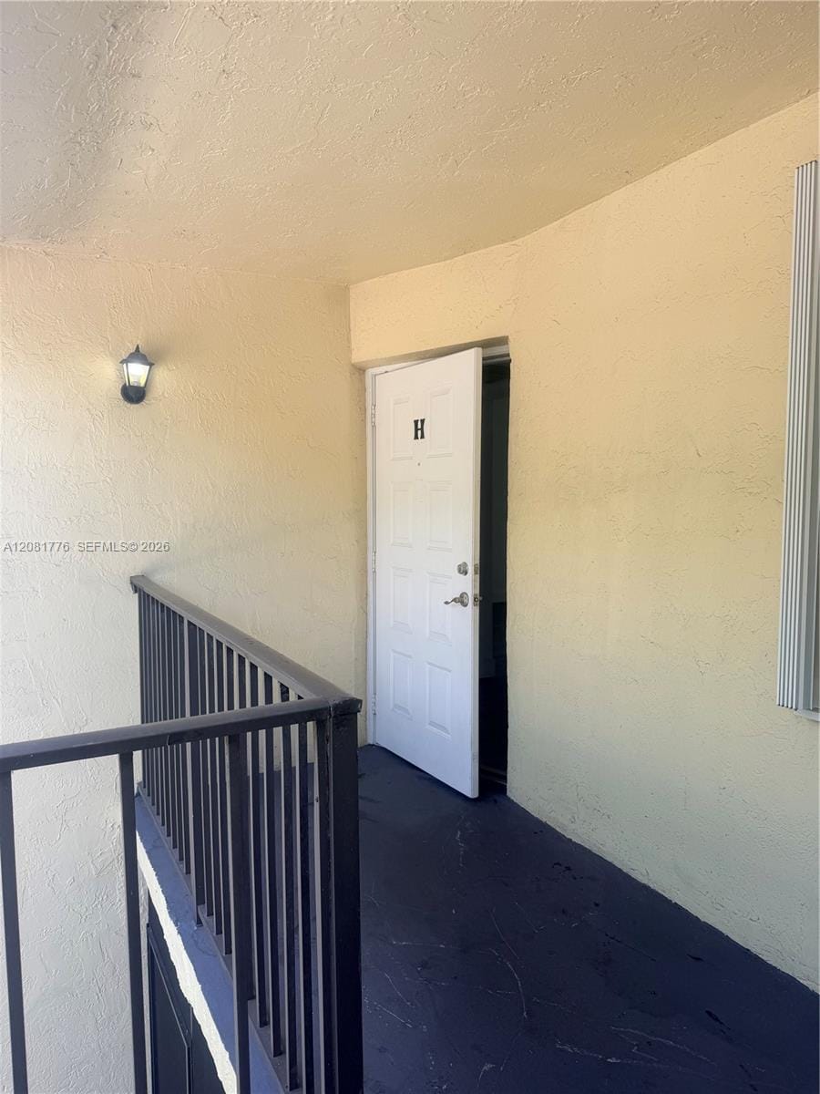950 Constitution Drive 950H — photo 2