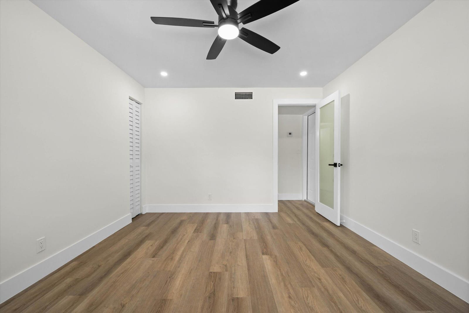 5834 Forest Hill Boulevard, West Palm Beach, FL 33415 photo 14