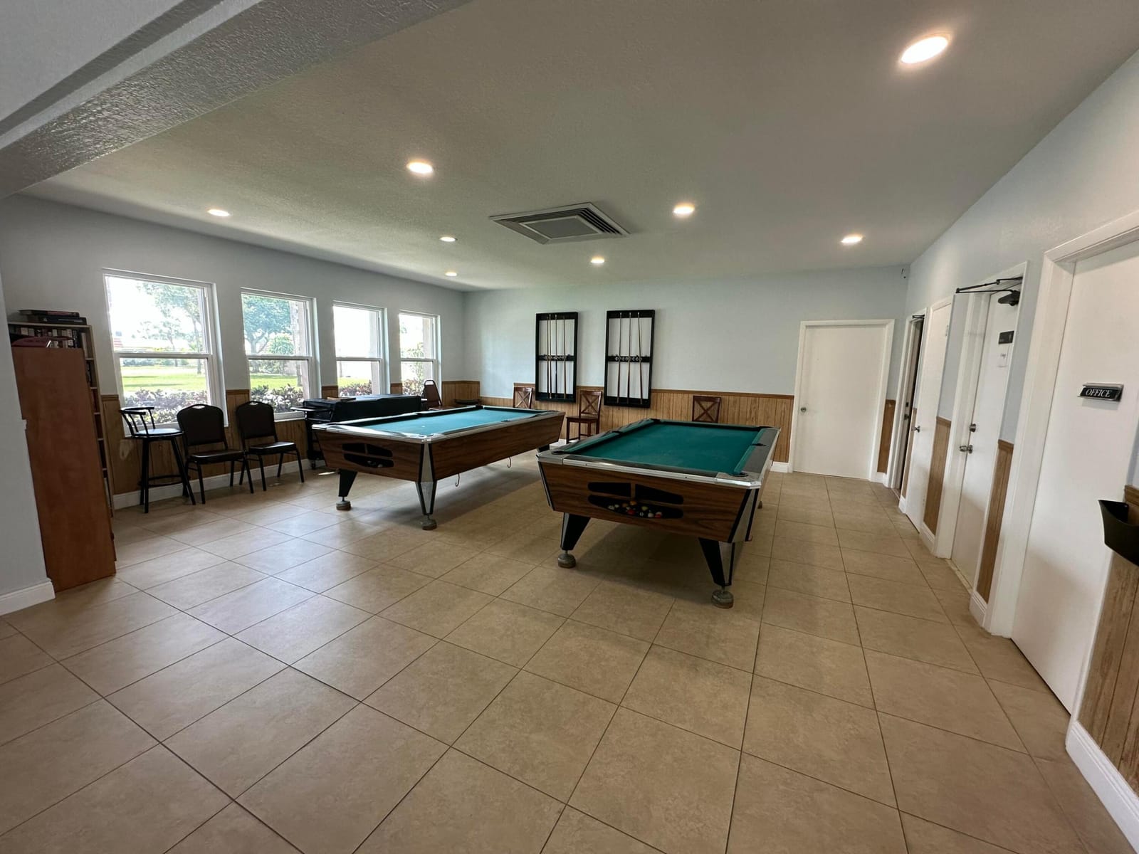 5725 FERNLEY Drive E 47 — photo 6