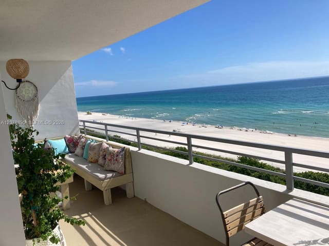 5555 Collins Avenue 10G, Miami Beach, FL 33140