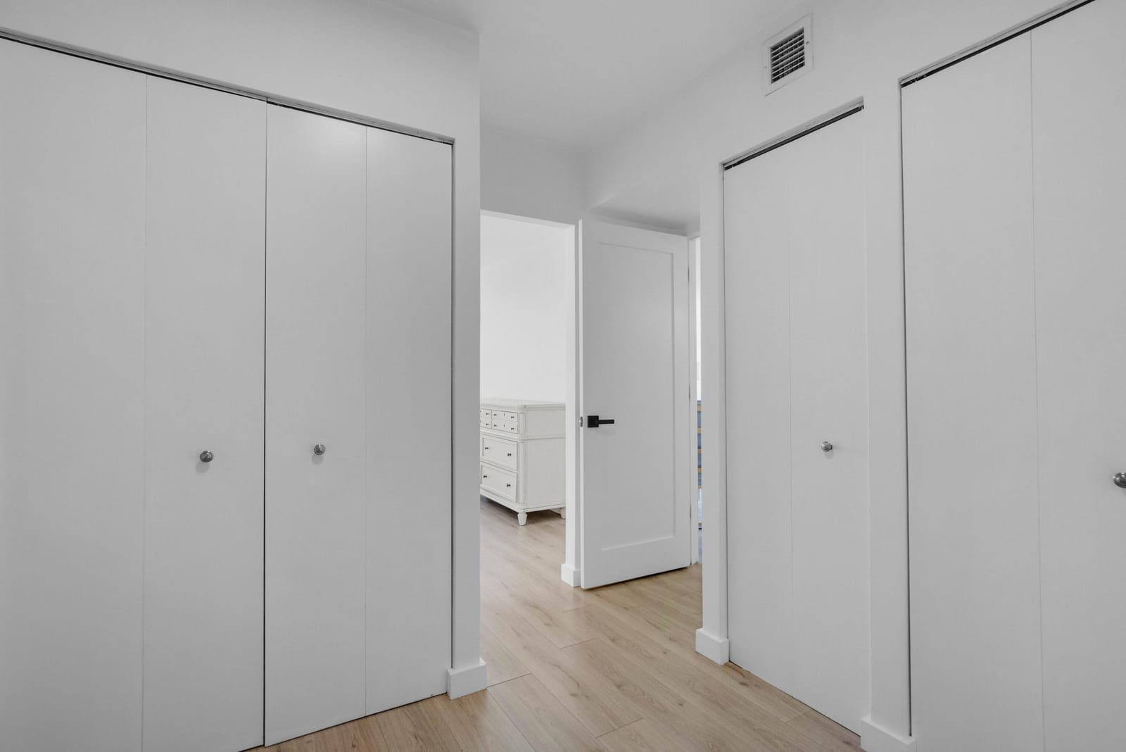 3701 N COUNTRY CLUB Drive 404, Aventura, FL 33180 photo 20
