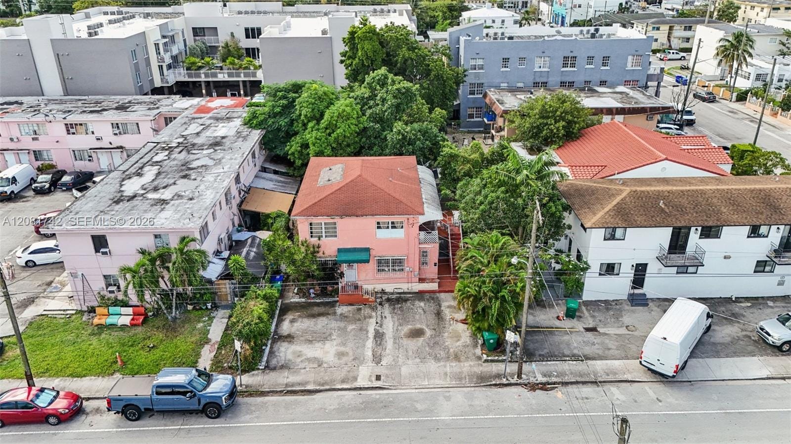 984 SW 6th Street, Miami, FL 33130 photo 13